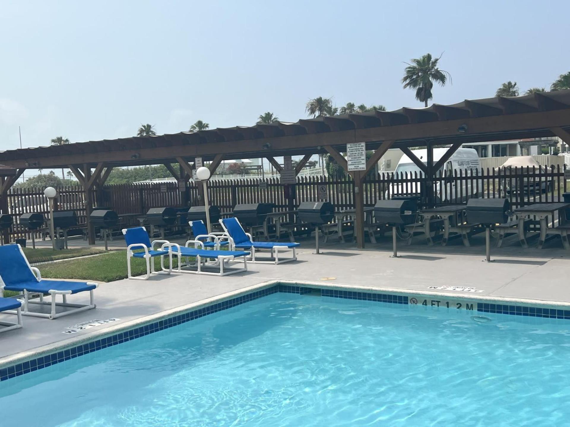 1 Bedroom Studio Near Beach W Pool & Amenities 南帕诸岛 外观 照片